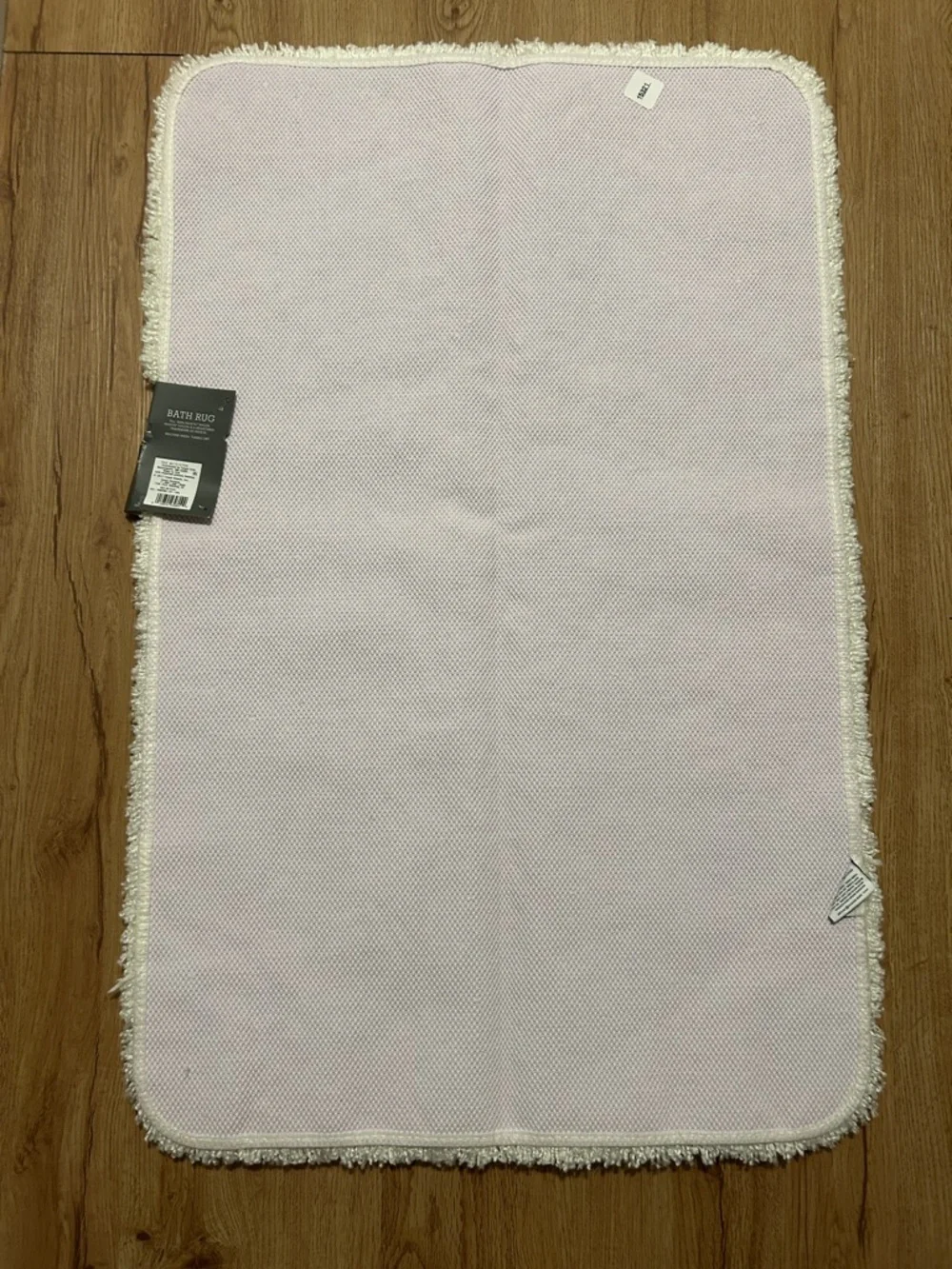 NWT Threshold White Plush Shag Bath Mat